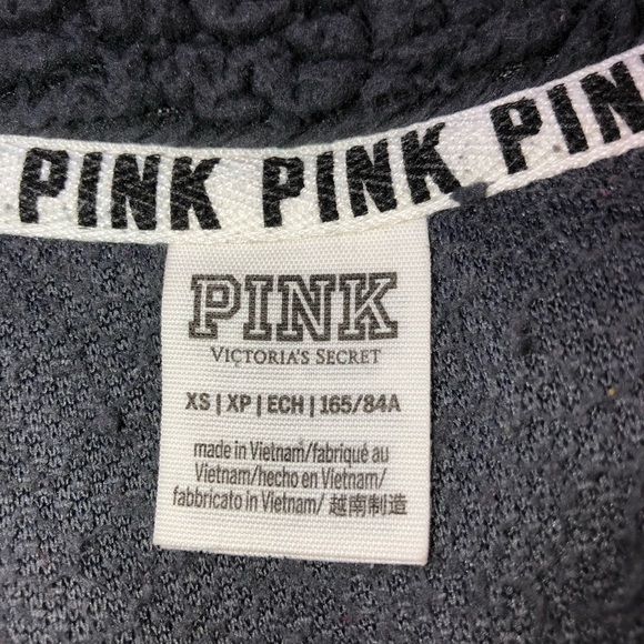 Victoria’s Secret PINK Gray Sherpa 1/4 Zipper Pullover Sweater Sz XS - Picture 9 of 11